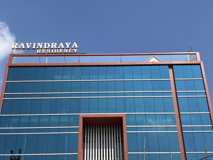 hotel ravindraya residency