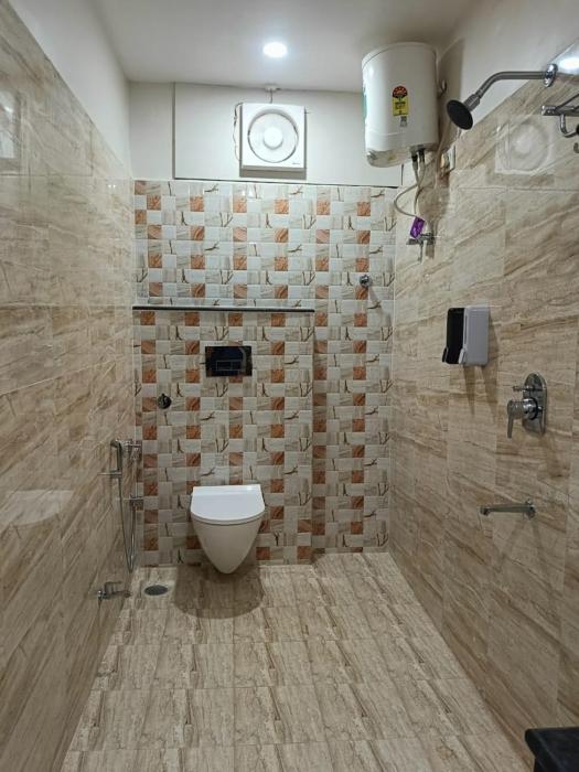 hotel ravindraya residency