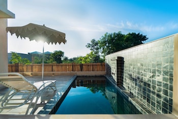 vallora retreat jawai luxuria by moustache
