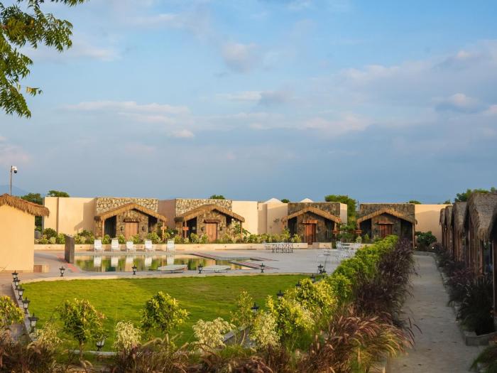 vallora retreat jawai luxuria by moustache