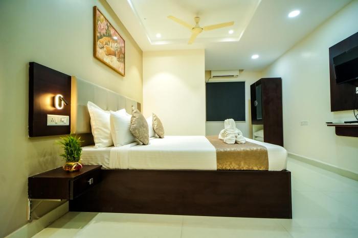 rhyme hotel hitech city