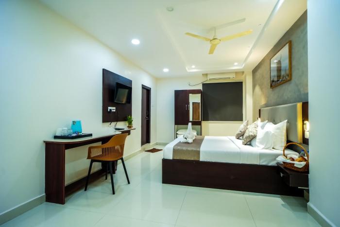 rhyme hotel hitech city