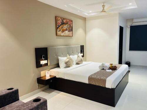 rhyme hotel hitech city