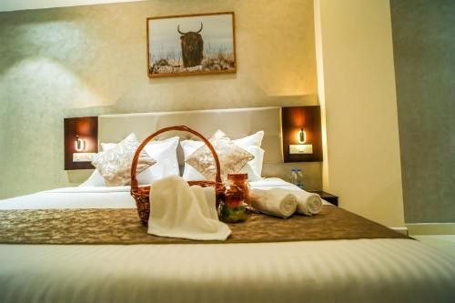 rhyme hotel hitech city