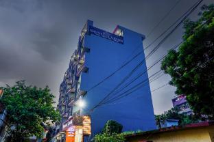 hotel navneeta grand varanasi