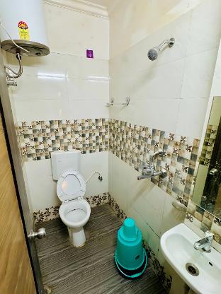 hotel manish international