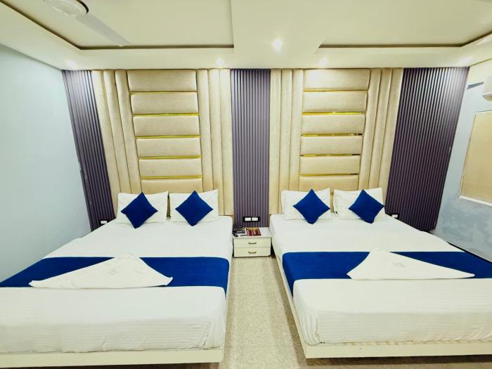 hotel manish international