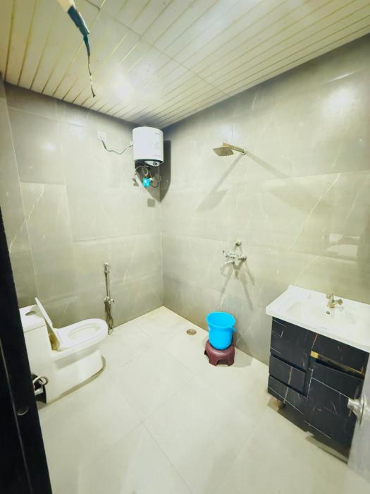 hotel manish international