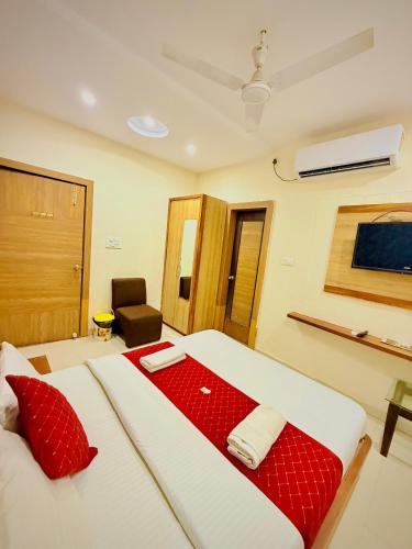 hotel manish international