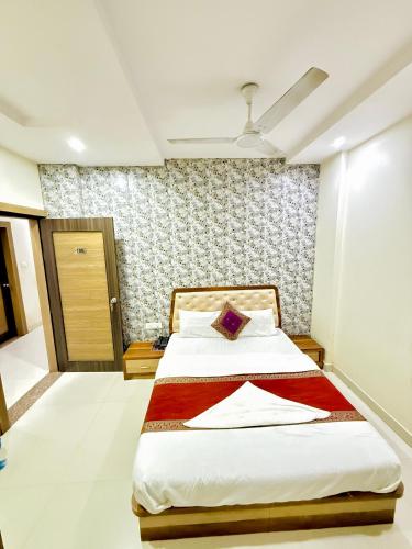 hotel manish international