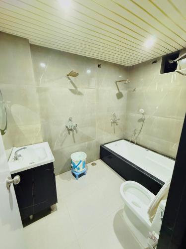 hotel manish international