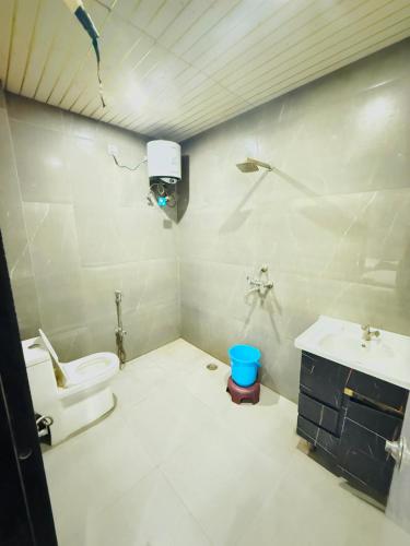 hotel manish international