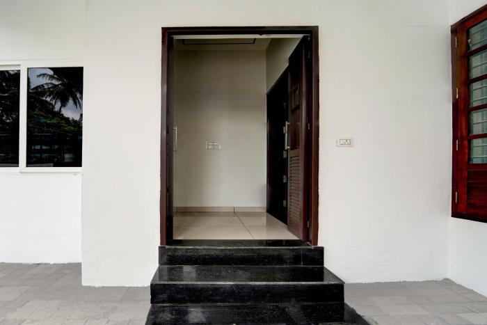 super collection o thiruvananthapuram central railway station formerly varah residency