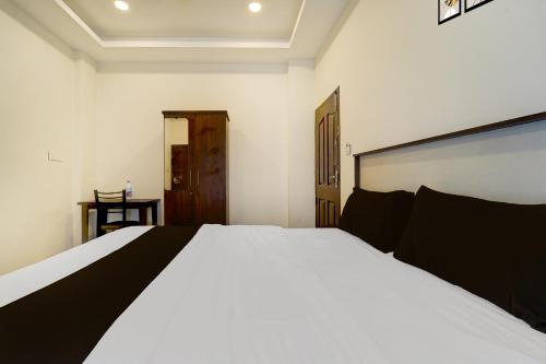 super collection o thiruvananthapuram central railway station formerly varah residency