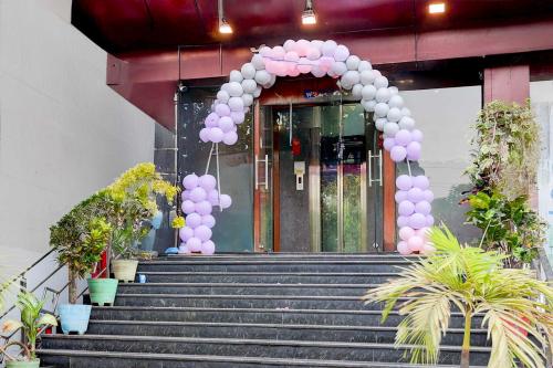 hotel o tulip sarovar