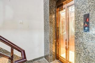 hotel o tulip sarovar