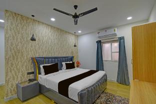 super townhouse oak banjara hills hyderabad