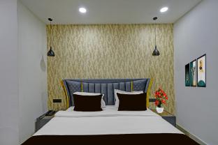 super townhouse oak banjara hills hyderabad