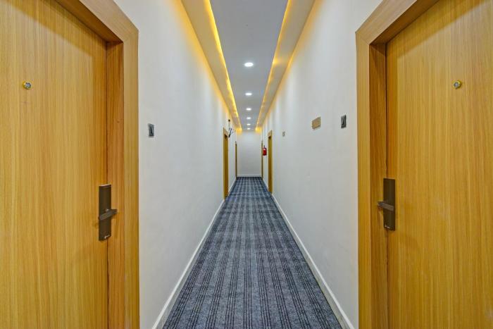 super townhouse oak banjara hills hyderabad