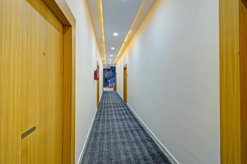 super townhouse oak banjara hills hyderabad