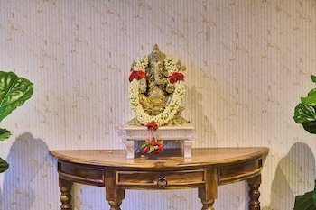 Arrival Inn Bangalore Airport,,3 star