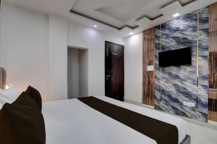 hotel celebration home