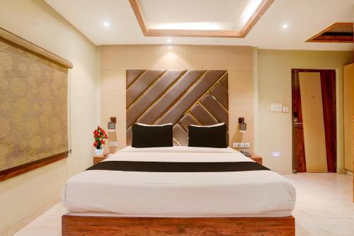 townhouse oak amity university patna formerly the golden crown