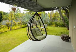 stayguru luxury villa