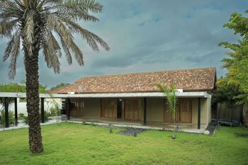 stayguru luxury villa