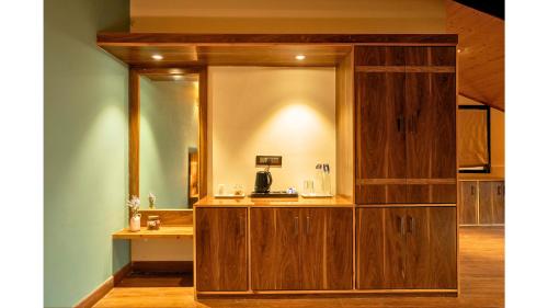 cilantro unwind delisso abode pelling