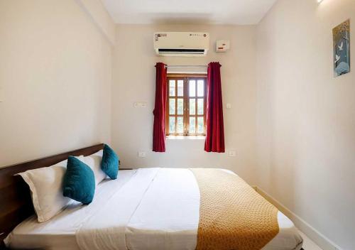 susegad appt by palette homes pool garden