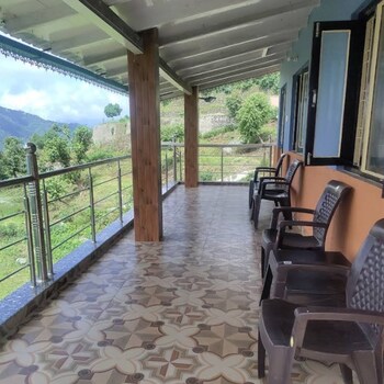 Aasara Homestay Bhimtal,,2 star