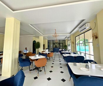 Hatimurias Boutique Resort,,3 star