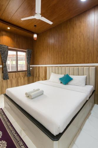 river splash resort neral karjat