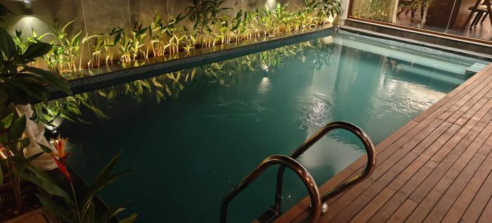 hf pool resorto