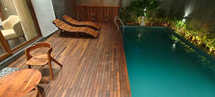 hf pool resorto