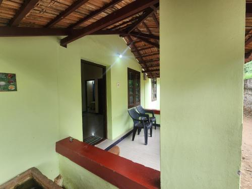 siruvani river retreat
