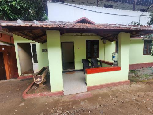 siruvani river retreat