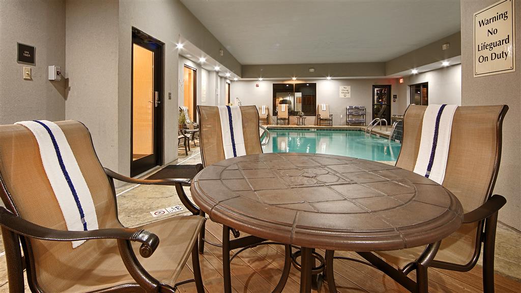 sonesta essential indianapolis airport