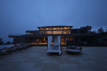 ayati resort and spa