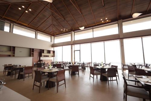 ayati resort and spa