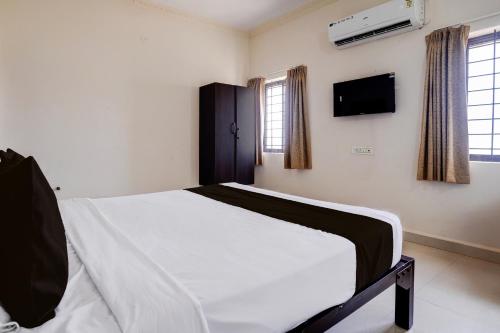 collection o sunset point pb road dharwad formerly crystal resort