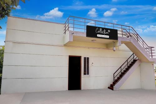 collection o sunset point pb road dharwad formerly crystal resort