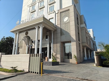 Treat Imperial,,3 star