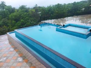 vandhaara luxury stays
