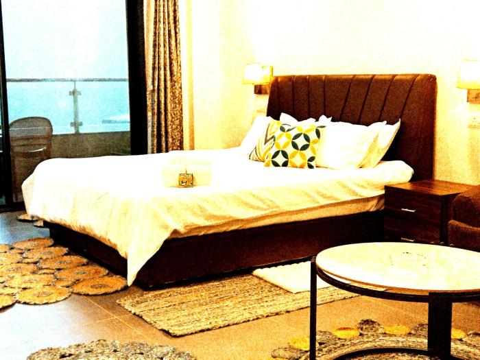 vandhaara luxury stays