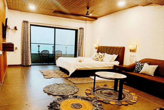 vandhaara luxury stays