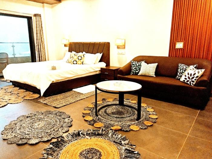 vandhaara luxury stays