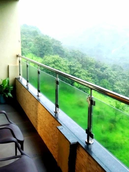 vandhaara luxury stays