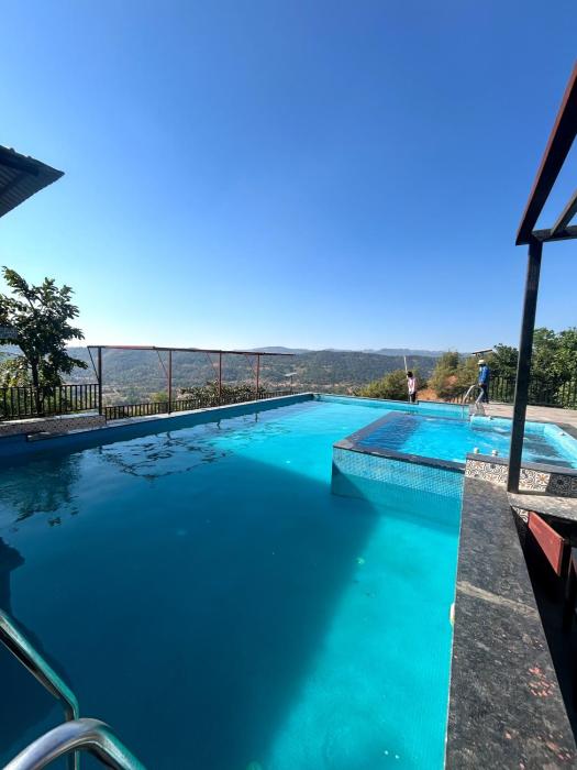 vandhaara luxury stays